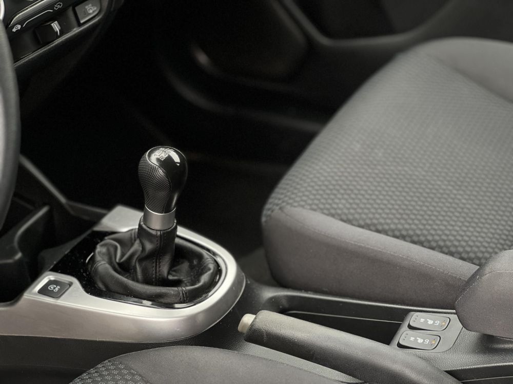 HONDA JAZZ 1.3 Comfort M.o.-i. 1.tul. Márkaszervizelt!