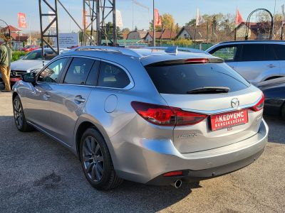 MAZDA 6 Sportkombi 2.2 CD150 Attraction Tempomat Holttér PDC Ülésfűtés Bluetooth