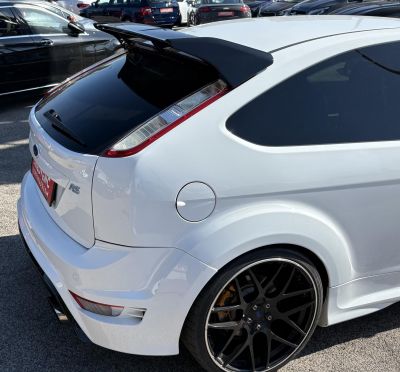 FORD FOCUS RS 2.5 T A LEGENDA