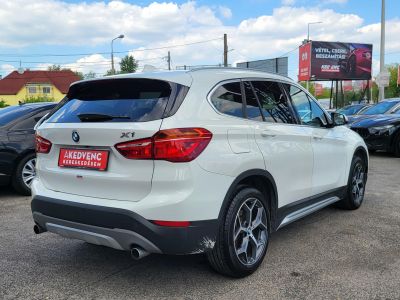 BMW X1 sDrive28i (Automata) 56e km. vaj bőrbelső. memória. kamera