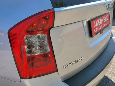 KIA CARENS 2.0 LX 7 személyes Napfénytető Digitklíma Félbőr Tolatóradar Szervizelt!