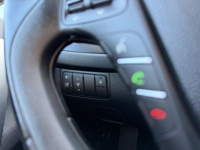 KIA CEE'D 1.4 CVVT EX 72e km. Tempomat Ülésfűtés Kamera Kormányfűtés Navi