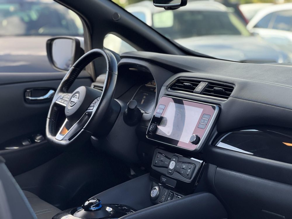 NISSAN LEAF N-Connecta e+ 62kWh (Automata)