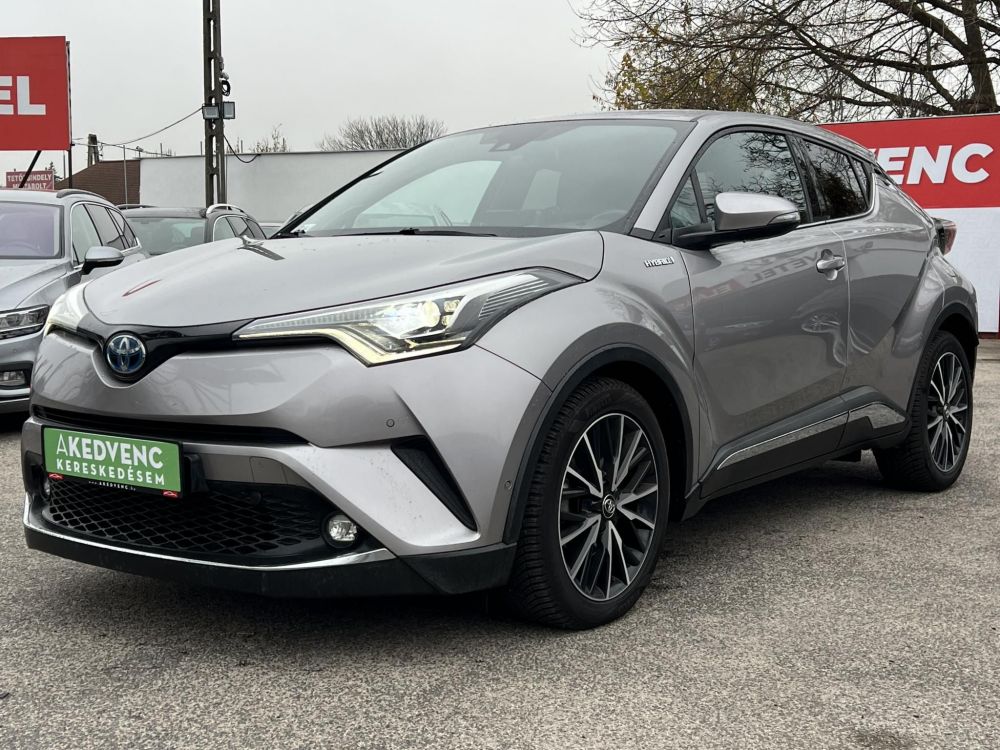 TOYOTA C-HR 1.8 Hybrid Executive e-CVT JBL LED Tempomat Bluetooth Sávtartó Holttér Keyless!