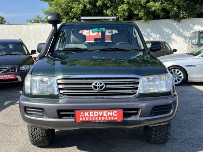 TOYOTA LAND CRUISER 105 4.2D Limited Edition Ritkaság!