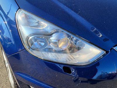 FORD GALAXY 2.0 TDCi Champions Titanium Powershift [7 személy] Magyarországi Panorámatető Navi Bőrbelső Szervízelt