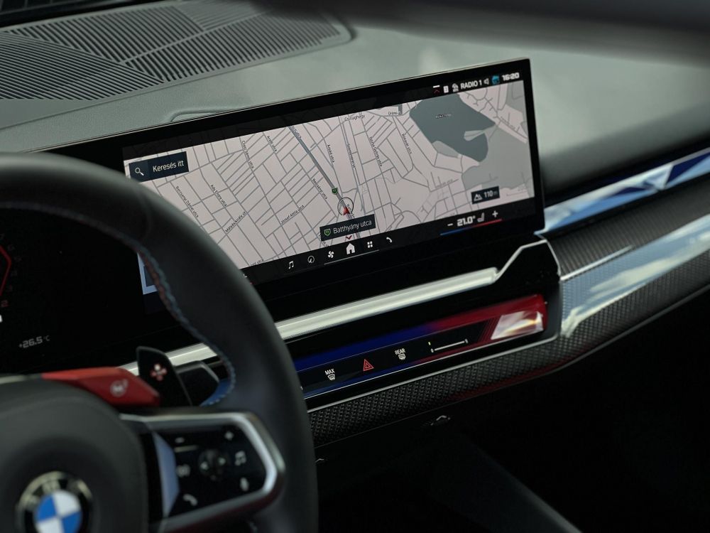 BMW M5 (Automata) Magyarországi. Bowers & Wilkins. 3év/200e km garancia!