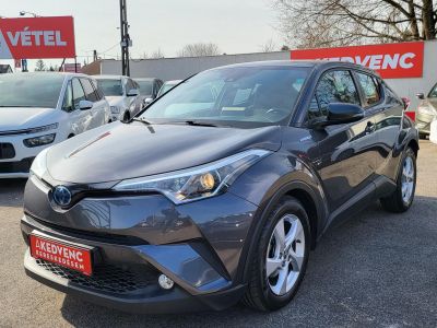 TOYOTA C-HR 1.8 Hybrid Active e-CVT Tempomat Navi Bluetooth Kamera Digitklíma