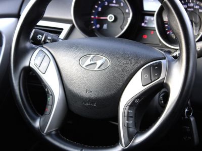 HYUNDAI I30 1.6 GDi Comfort Digit klíma Ülésfűtés Tolatókamera Navigáció Végig Hyundai-nál szervizelt!