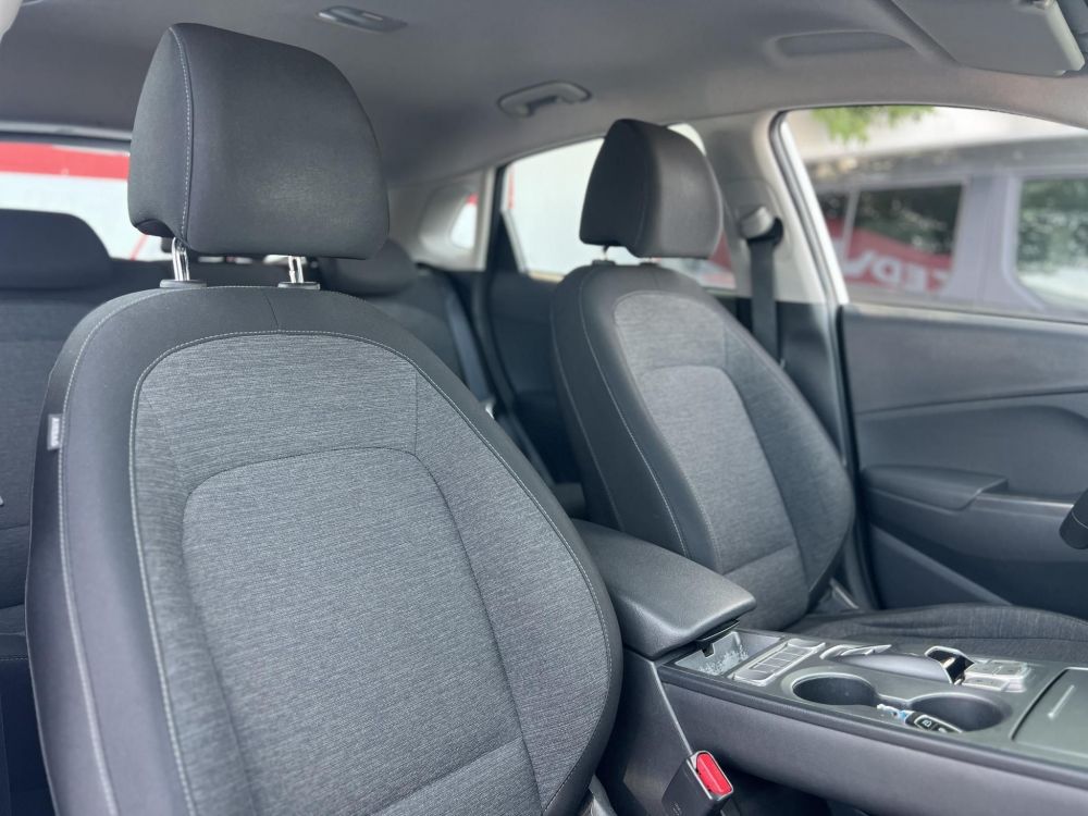 HYUNDAI KONA EV 64kWh Comfort 400+km hatótáv
