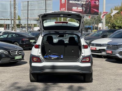 HYUNDAI KONA EV 64kWh Comfort 400+km hatótáv
