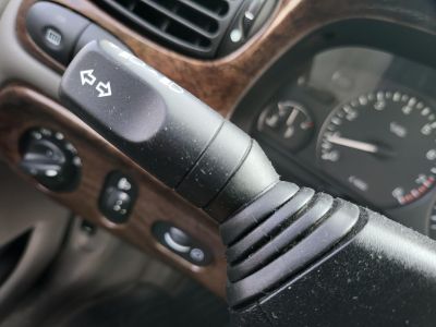 FORD MONDEO 2.5 V6 Ghia 72e km! M.o.-i. 1.tul. digit klíma el.ablak el. tükör ülésfűtés radar