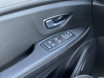 RENAULT SCENIC Grand Scénic 1.7 Blue dCi Intens EDC (7 személyes ) Automata. CarPlay