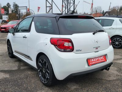 CITROEN DS3 1.6 e-HDi DStyle Digitklíma Tempomat Félbőr sportbelső Téli-Nyári gumi Végig vezetett szervizköny