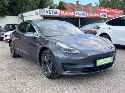 TESLA MODEL 3 Standard Range Plus Aut 114e km. garanciális. premium hifi. GYÖNYÖRŰ állapot!