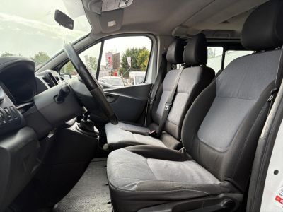 OPEL VIVARO 1.6 CDTI L1H1 2.7t Start-Stop Euro 6 (9 személyes) BRUTTÓ. ÁFÁS ÁR! M.o.-i. 1.tul. Tempomat Klíma Tolatóradar
