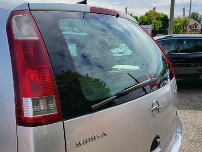 OPEL MERIVA A 1.7 CDTI Enjoy Xenon Digitklíma Tolatóradar Állófűtés