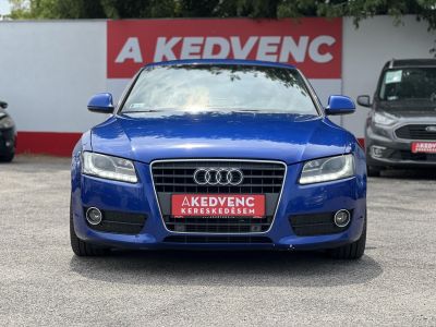 AUDI A5 Coupé 2.0 T FSi S-line 163e km. sérülésmentes. téli-nyári gumi. dokumentált előélet!