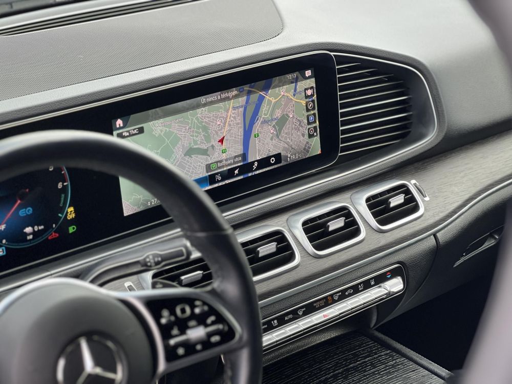 MERCEDES-BENZ GLE 350 de 4Matic 9G-TRONIC Plug-in hybrid AMG csomag. 100 km-es elektromos hatótáv. kitűnő állapot!