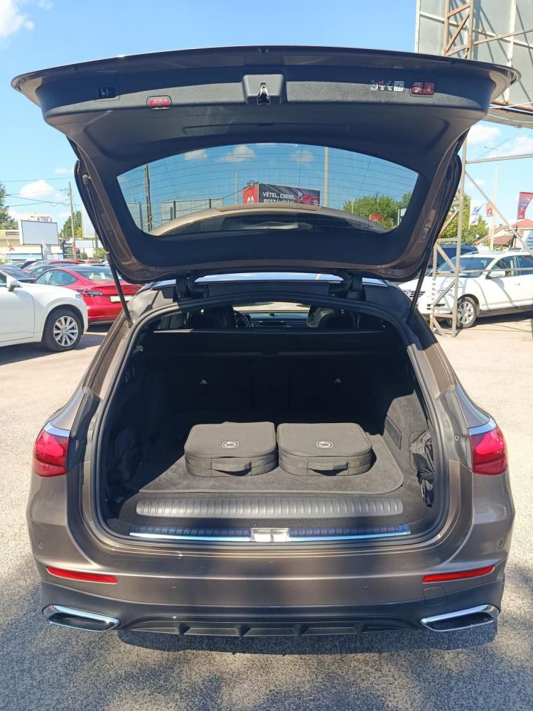 MERCEDES-BENZ E 300 e T 9G-TRONIC Plug-in hybrid 4D Burmester hifi 3DX2 kijelző Panorámatető Masszázs ülések 4X!