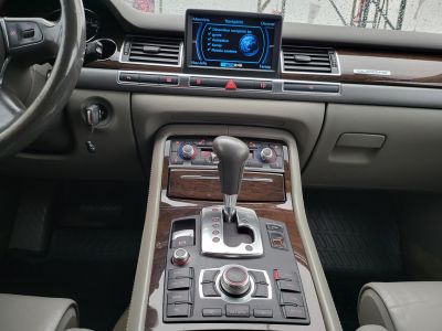 AUDI A8 quattro 3.0 V6 TDI Tiptronic ic M.o.-i. Xenon Napfénytető Tempomat Bose Vajbőr 4xülésfűtés