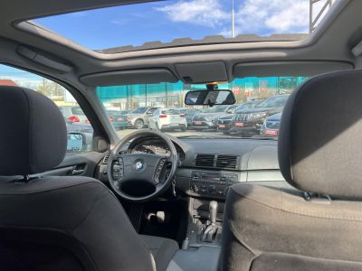 BMW 3-AS SOROZAT 318i Touring (Automata) Tempomat Napfénytető Klíma Friss Vizsga! Új Vezérlés! Szervizelt!