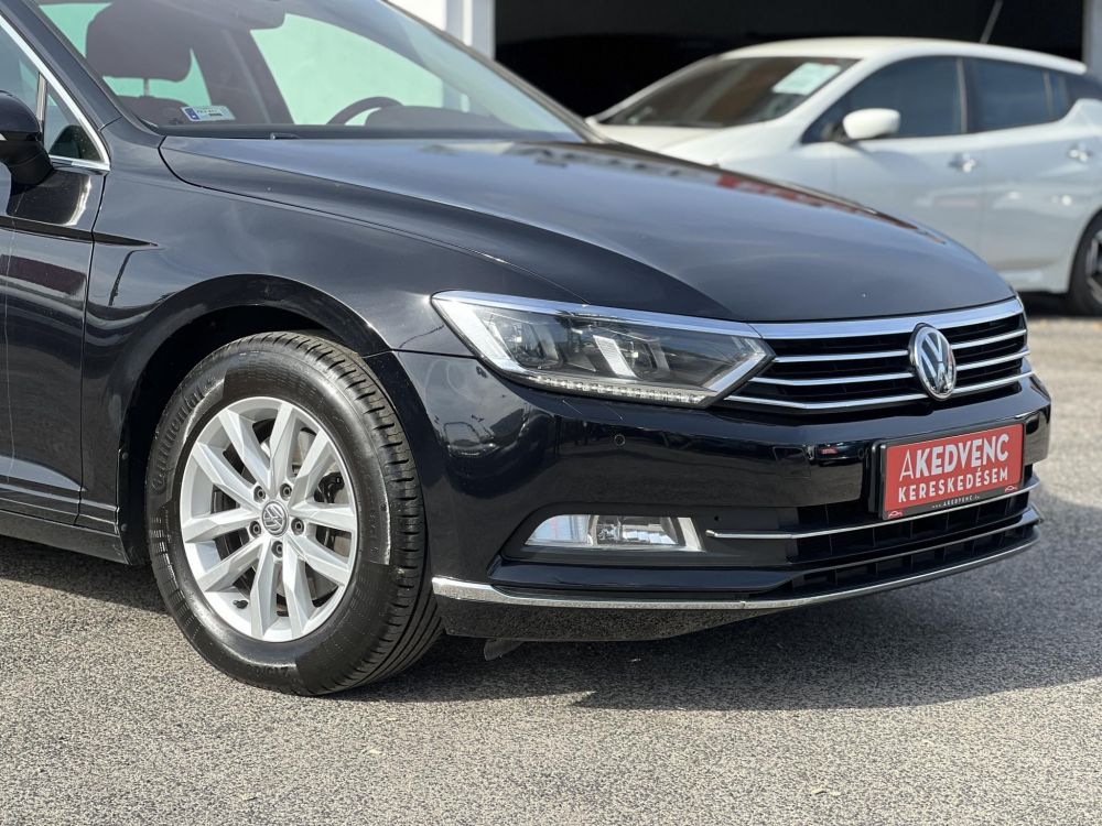 VOLKSWAGEN PASSAT VIII Variant 2.0 TDI BMT Comfortline DSG M.o.-i. LED. CARPLAY. rendszeresen karbantartott!