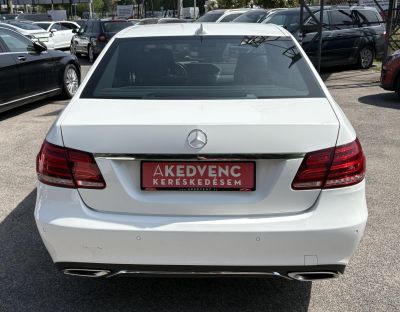 MERCEDES-BENZ E 220 BlueTEC (BlueEFFICIENCY) Avantgarde 9G-TRONIC Klíma Tempomat Bluetooth Parkradar El.ablak!