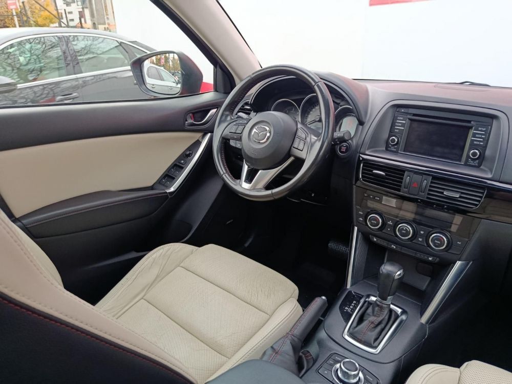 MAZDA CX-5 2.2 CD Revolution 4WD SD (Automata) Napfénytető Vajbőr Memória BOSE Ülésfűtés Sávtartó Keyless
