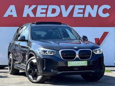 BMW IX3 Impressive sérülésmentes. dokumentált előélet. harman/kardon. panoráma. memória. HUD