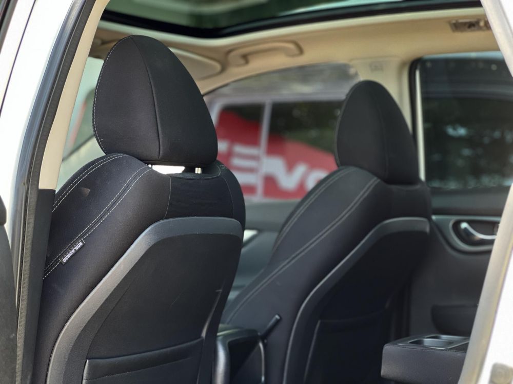 NISSAN QASHQAI 1.3 DIG-T N-Connecta 63e km. Magyarországi. rendszeresen szervizelt!