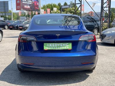TESLA MODEL 3 Standard Range Plus Aut garanciális. 2 töltőkábel!
