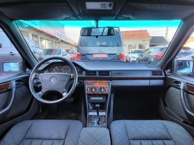 MERCEDES-BENZ W 124 Frissen szervizelt! Friss műszaki vizsga!