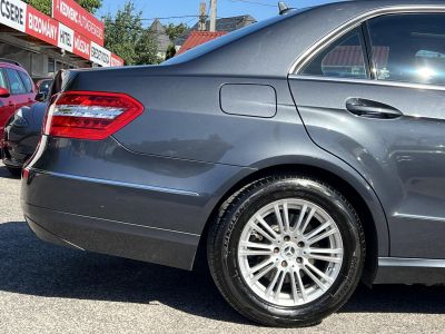 MERCEDES-BENZ E 200 CGI BlueEFFICIENCY Elegance (Automata) Gyári fényezés. Dokumentált előélet. Garantált 149e km!
