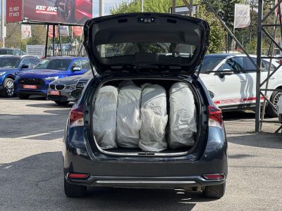 TOYOTA AURIS Touring Sports 1.8 HSD Selection (Automata)