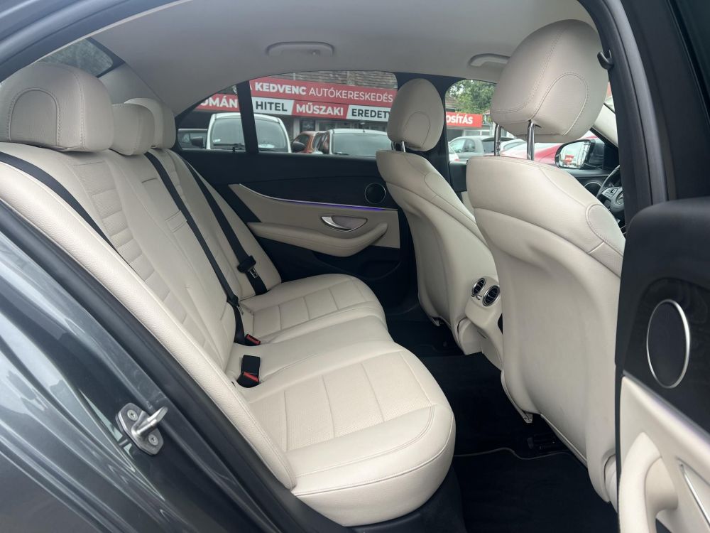 MERCEDES-BENZ E 220 d 9G-TRONIC 134e km. MAGYARORSZÁGI/WIDESCREEN/LED/KAMERA/CARPLAY!