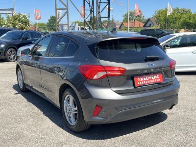 FORD FOCUS 1.0 EcoBoost Active M.o.-i. 1.tul. Márkaszervizelt!
