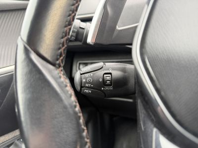 PEUGEOT 3008 1.6 BlueHDi Allure EAT6 Teljes szerviztörténet. Carplay. radar. tempomat. 8 gumi