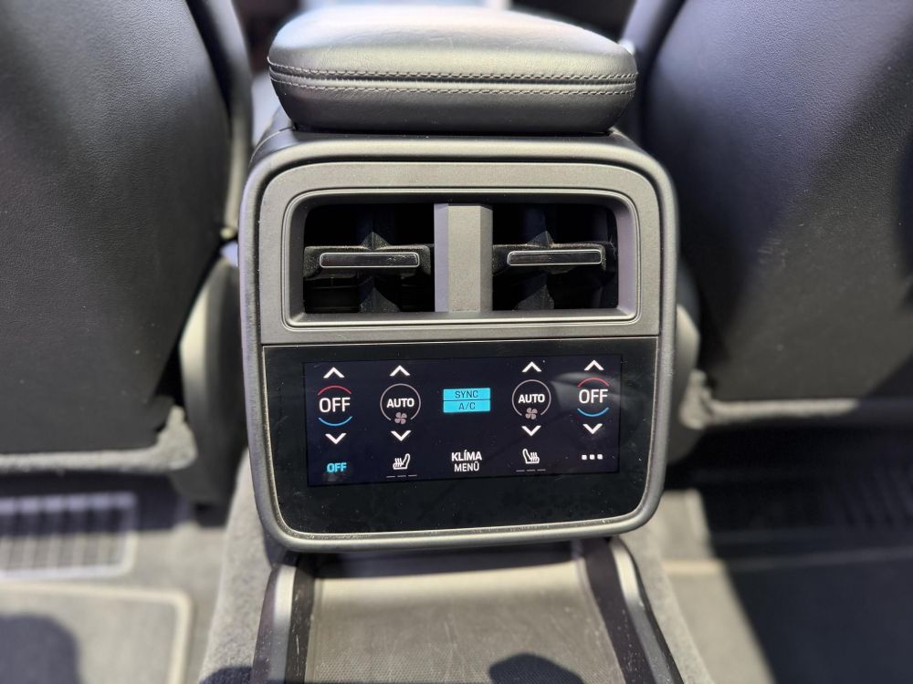 PORSCHE TAYCAN 4S Battery plus. 73e km. ülésszellőztetés. masszázs. légrugó. passenger DISPLAY!