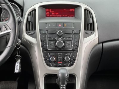 OPEL ASTRA Sports Tourer 2.0 CDTI Sport Tempomat Digitklíma Tolatóradar Multikormány Ülésfűtés