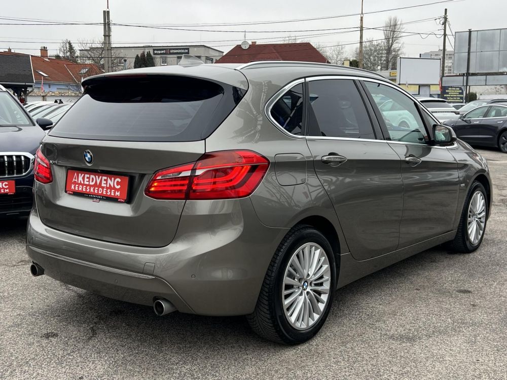 BMW 220d xDrive Luxury (Automata) Panoráma tető Memóriás bőr Gyári fényezés!