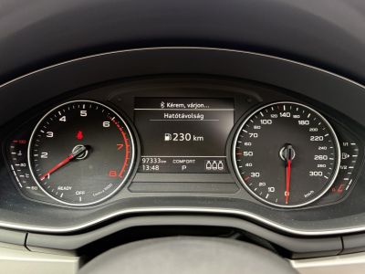 AUDI A4 Avant 40 TFSI S line S-tronic 97e km. Magyarországi Panorámatető Bluetooth Megkímélt!