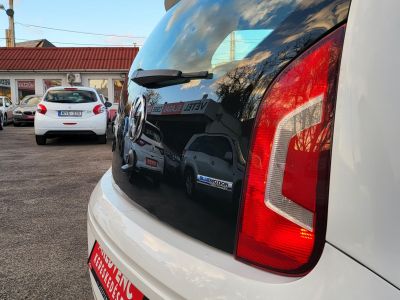 VOLKSWAGEN UP Up! 1.0 White Up! Napfénytető Klíma Navi Ülésfűtés Megkímélt!