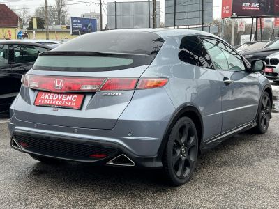 HONDA CIVIC 2.2 CTDi Type-S Type-S. Klíma Tempomat Bluetooth