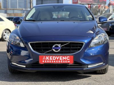 VOLVO V40 1.6 T3 Ocean Race