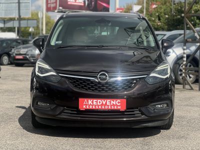OPEL ZAFIRA 1.4 T Edition (7 személyes ) Végig vezetett szervizkönyv. 7 személyes