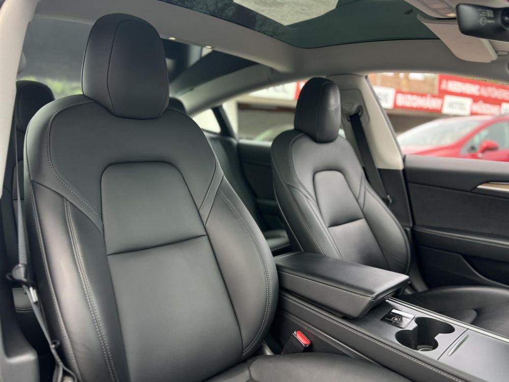 TESLA MODEL 3 Long Range AWD (Automata)