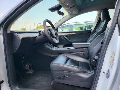 TESLA MODEL Y Long Range AWD (Automata) Megkímélt állapot. mátrix LED. 500km-es hatótáv. garanciális!