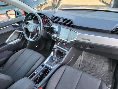 AUDI Q3 40 TFSI S line quattro S-tronic 70e km! Magyarországi LED Carplay Navigáció Keyless Márkaszervizelt!