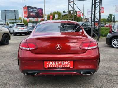 MERCEDES-BENZ C 250 d 4Matic 9G-TRONIC M.o.-i. LED Navi Tempomat Kamera PDC Félbőr Bluetooth